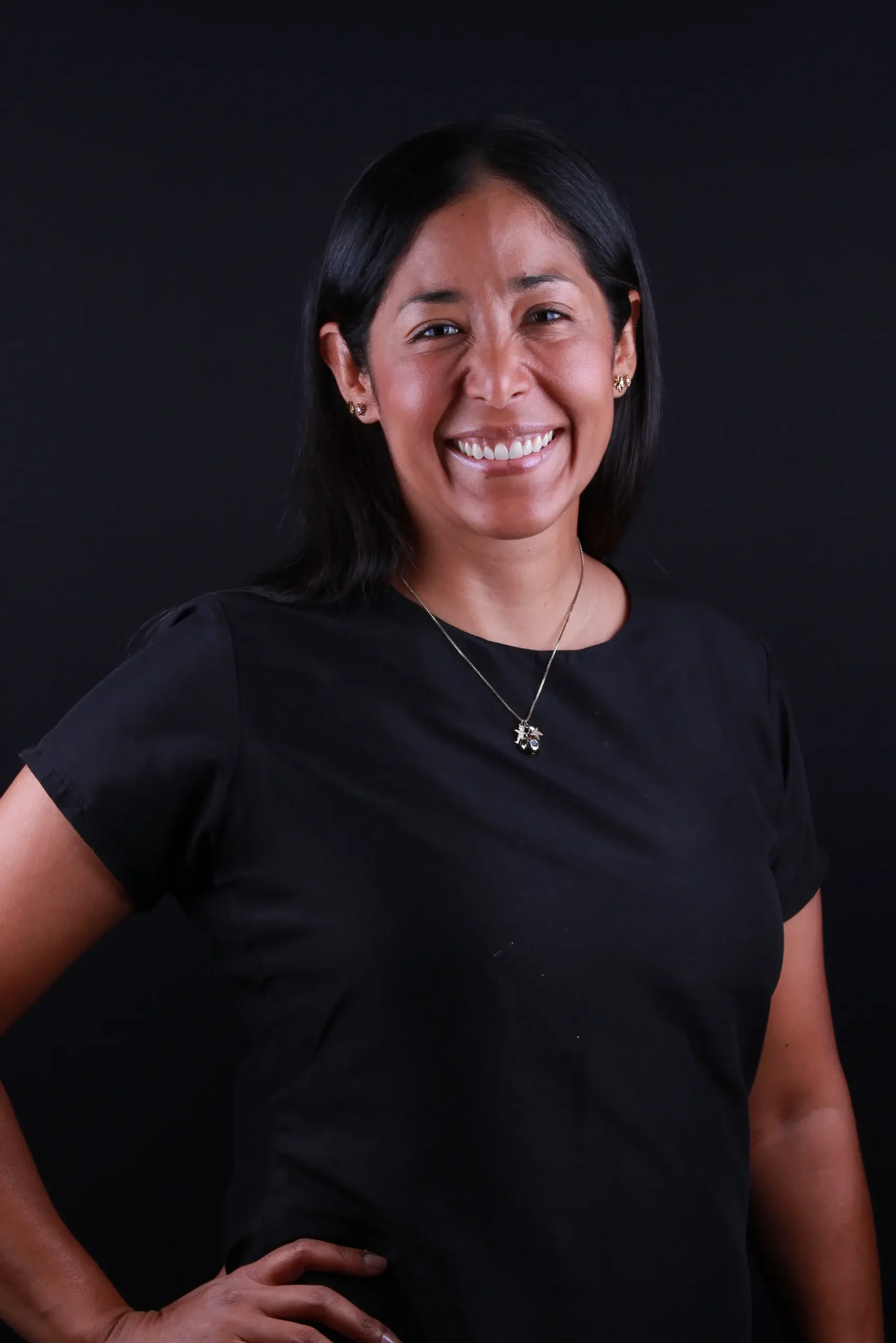 Dra. Eva Montilla - Centro Odontológico BFESTETICADENTAL 